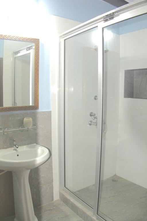Lotus Paying Guesthouse バラナシ 部屋 写真